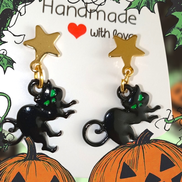 Handmade Jewelry - Handmade Black Cat and Gold Star Earrings